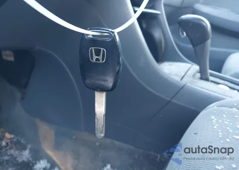 2006 Honda Accord 3.0 Lx z USA, uszkodzony, nr VIN 1HGCM66386A054060